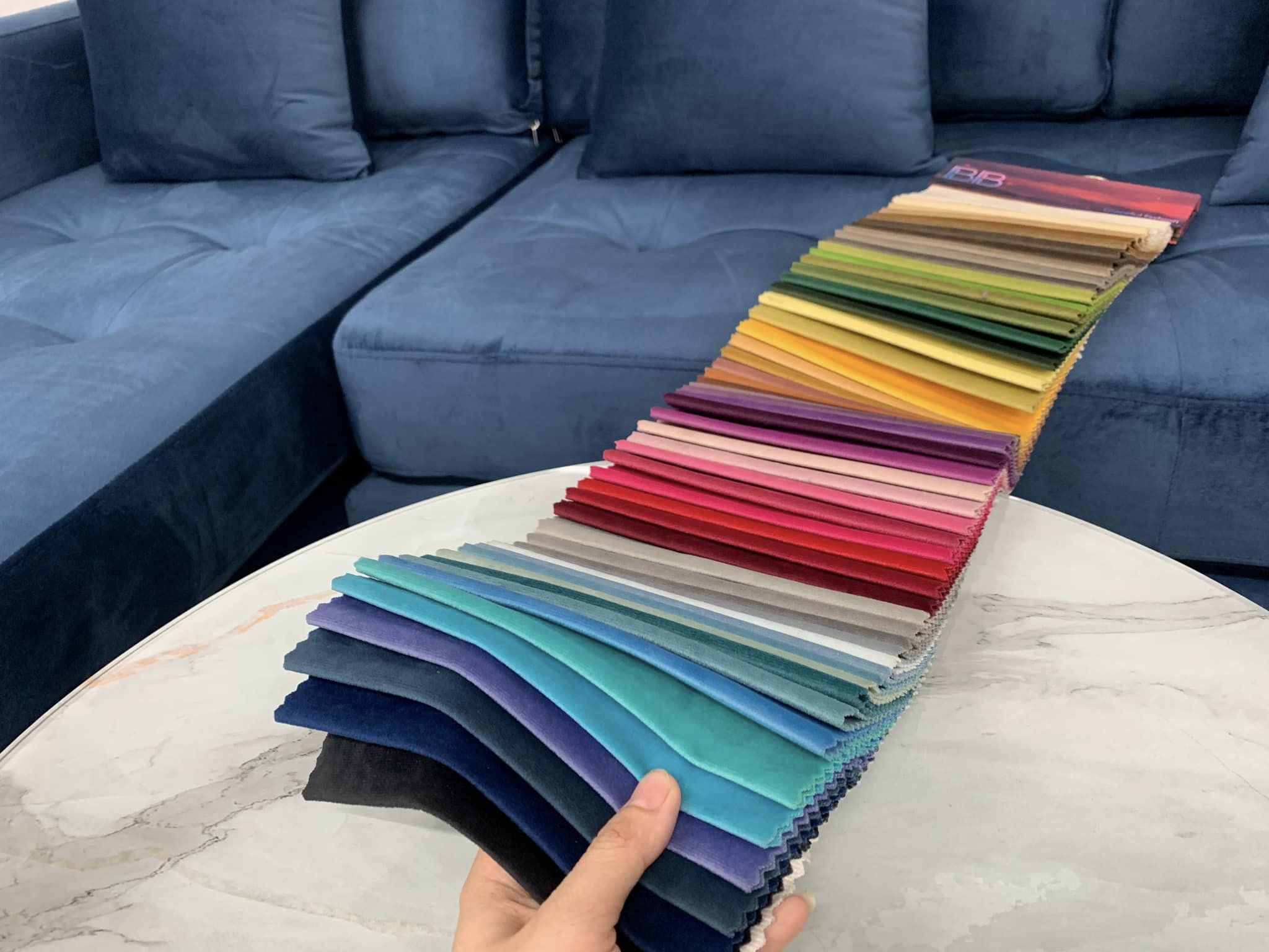 SOFA PHÒNG KHÁCH CAO CẤP VẢI NHUNG BQ08 BẢO LỘC LÂM ĐỒNG 