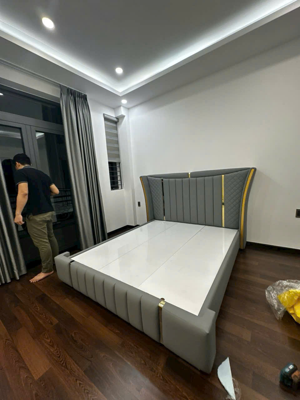 Giường Bọc Nệm Nhập Khẩu 1m6x2m